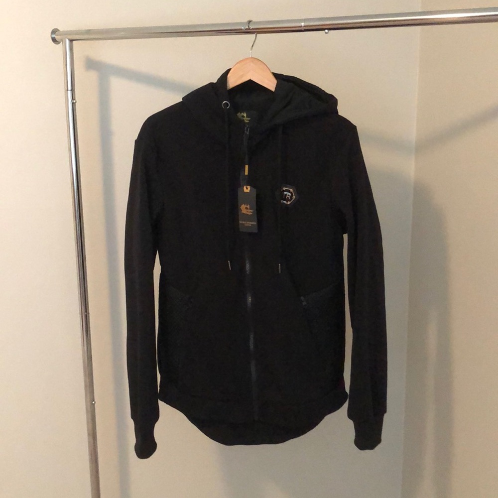 True Recreation Premium - Black Jacket - Large